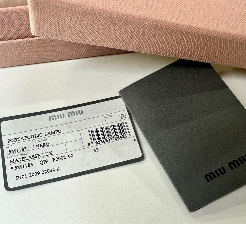 Authentic MIU MIU Black Matelasse Lux Leather Zip Wallet 5M1183 - Picture 13 of 13